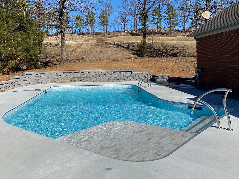 Tan Cobble Vinyl Liner Pattern 27 mil SureStep Textured Surface Vinyl Swimming  Pool Liner